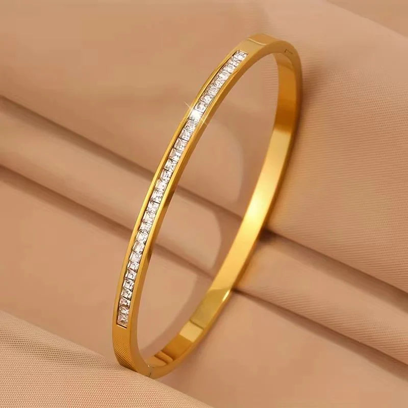 Stainless Steel CZ Oval Cuff Bracelet Bangle